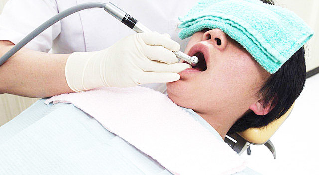 定期的な歯の検診